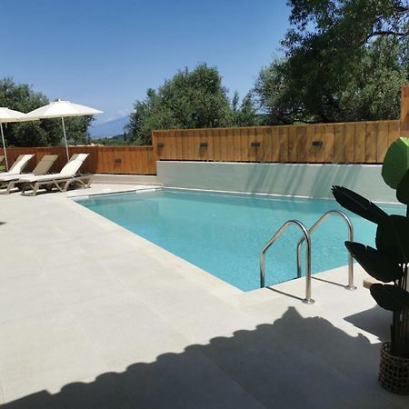 Galadriel Villa With Private Pool & Jacuzzi Kato Yerakarion 外观 照片