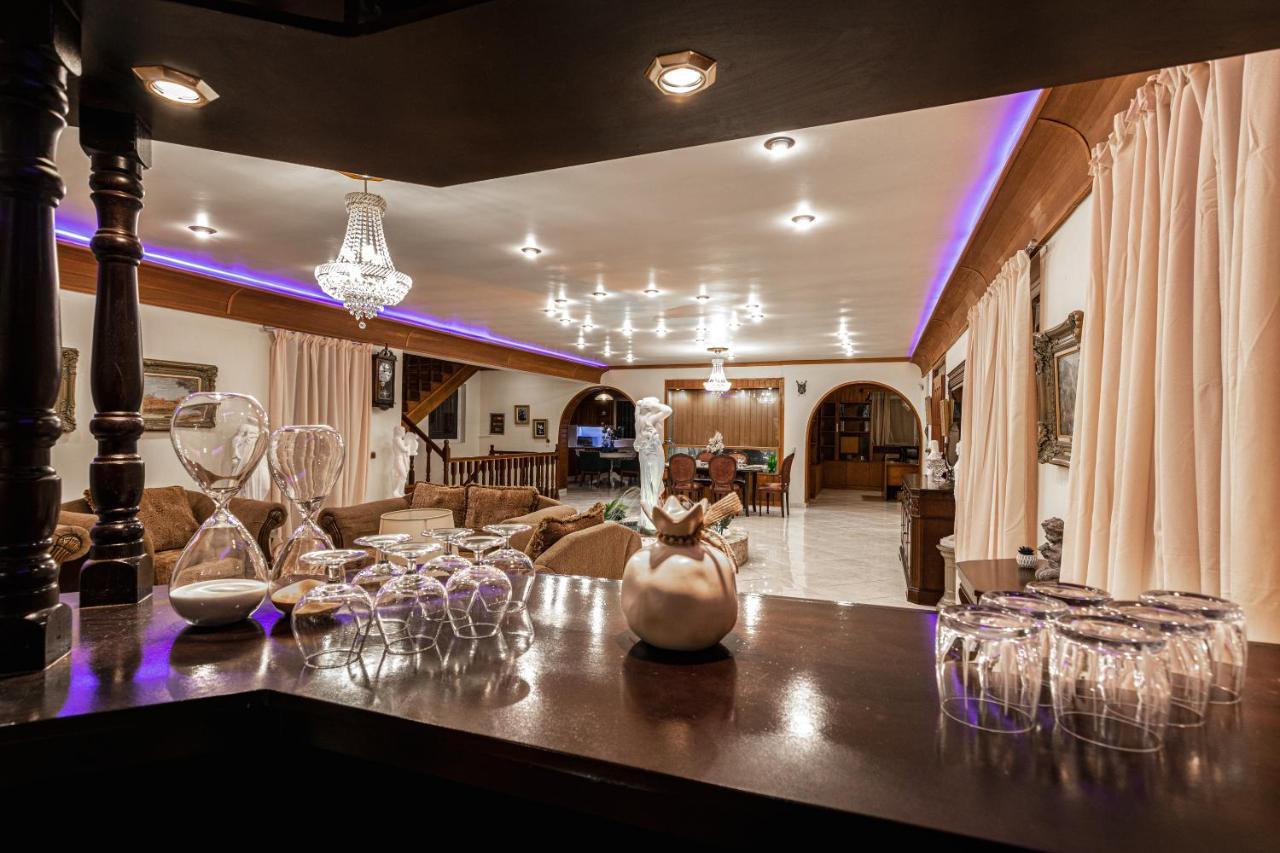 Galadriel Villa With Private Pool & Jacuzzi Kato Yerakarion 外观 照片