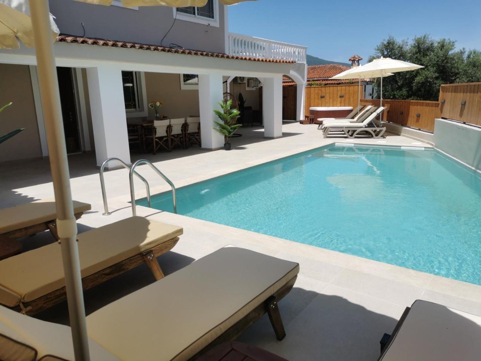 Galadriel Villa With Private Pool & Jacuzzi Kato Yerakarion 外观 照片